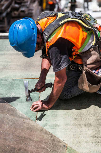 roofing man